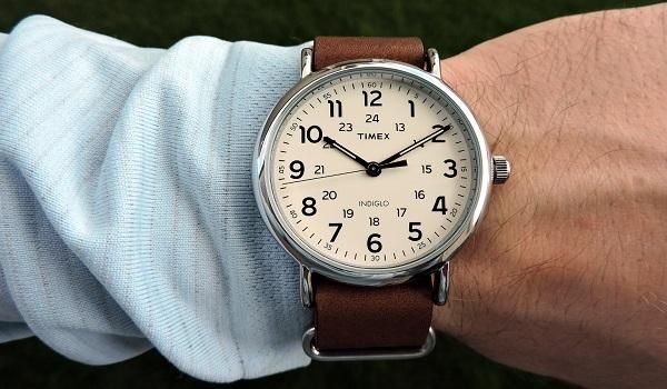 Cầm 2 triệu sở hữu ngay đồng hồ nam dây da cao cấp chính hãng