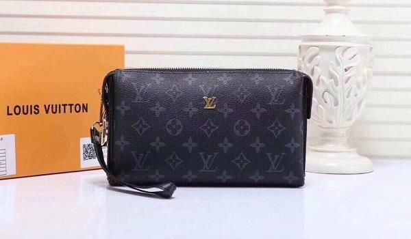 Top 9 mẫu túi hiệu Louis Vuitton đắt tiền cho quý ông thành đạt