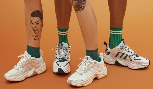 Top 10 mẫu Adidas Chunky Sneaker nổi tiếng và bán chạy hiện nay
