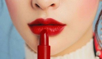 15+ thỏi son đẹp giá dưới 500k màu đẹp Hot Trend hiện nay