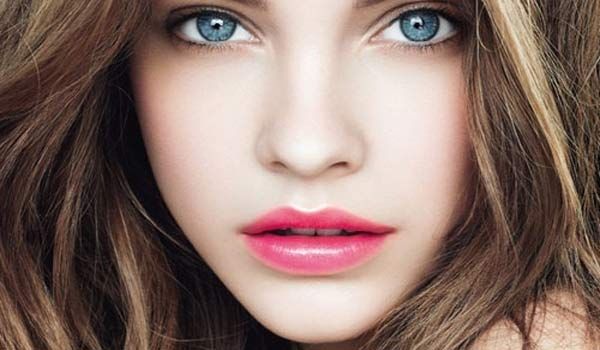 Top 10 thỏi son lì không khô môi màu đẹp chất mịn được yêu thích