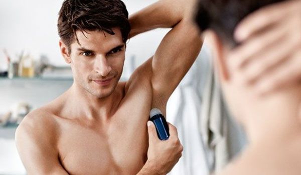 Hướng dẫn cách sử dụng lăn khử mùi thơm lâu không bị ố vàng áo