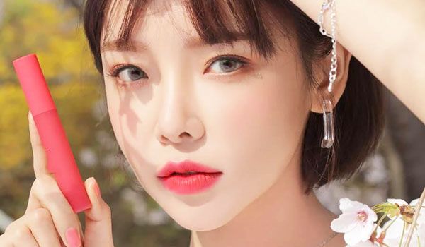 Top 5 thỏi son màu hồng dâu ngọt ngào vô cùng đẹp cho nàng thêm xinh