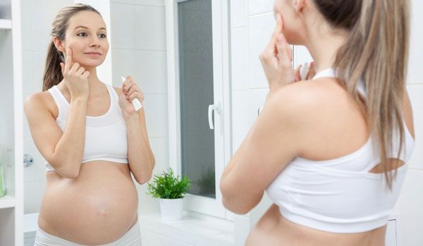 Review 10 sữa rửa mặt chất lượng tốt cho bà bầu thân thiện với làn da và hiệu quả cao
