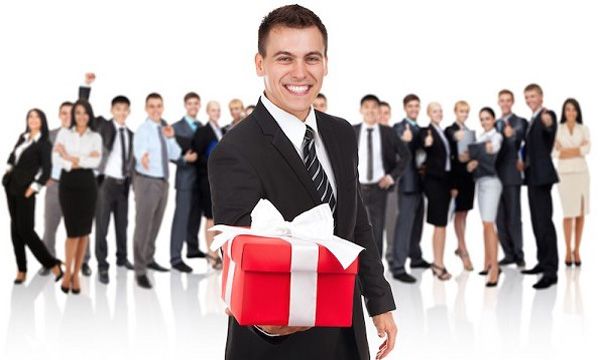 Top 21 món quà tặng sếp nam sang trọng và đẳng cấp