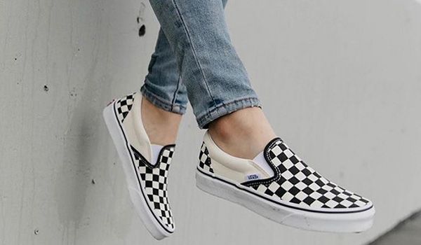 Top 7 đôi giày Vans kẻ caro chính hãng rất dễ phối đồ