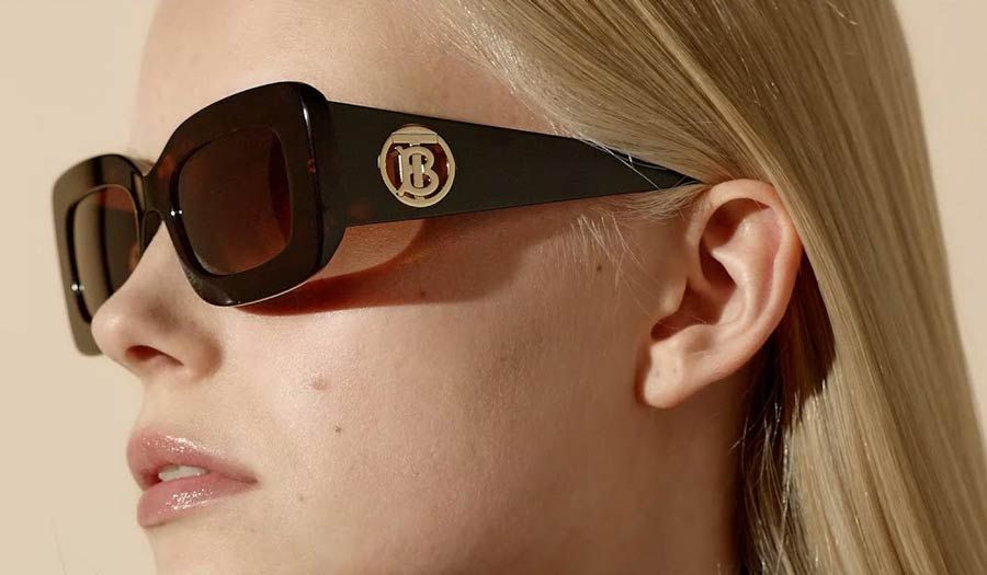 Top 15+ mẫu kính mát Burberry sành điệu chính hãng trendy