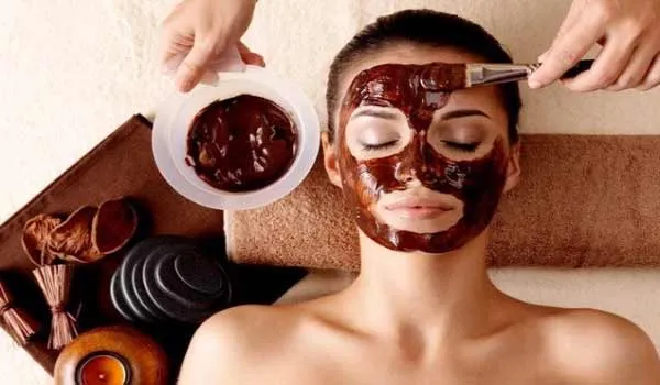 Caffeine là gì? Những công dụng ấn tượng của Caffeine trong việc chăm sóc da
