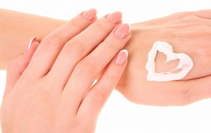 10 mẹo chăm sóc da tay luôn mềm mại trắng mịn và chống nhăn
