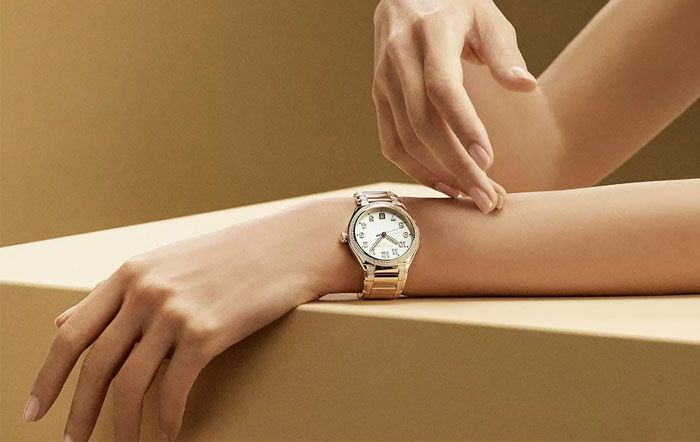 Top 11 mẫu đồng hồ nữ hàng hiệu vô cùng đẹp hiện nay