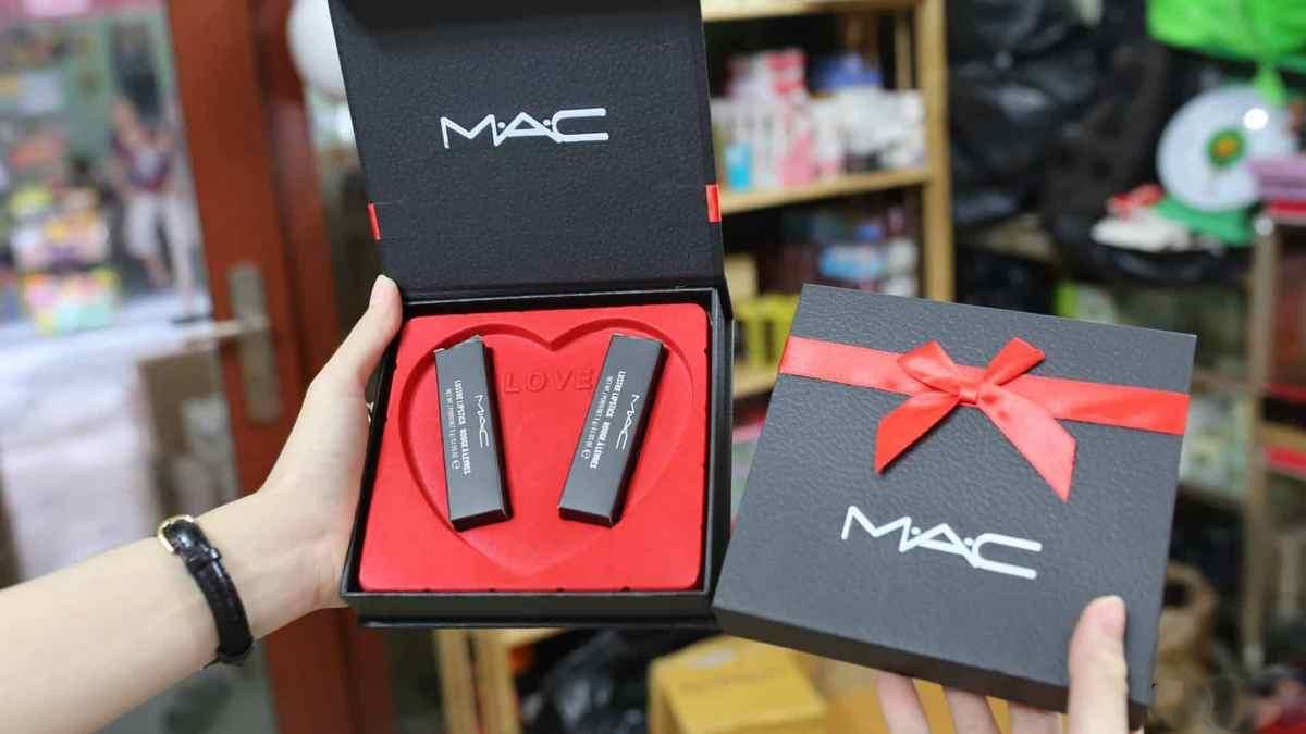 Mách bạn 9+ thỏi son tặng bạn gái chắc chắn nàng sẽ thích