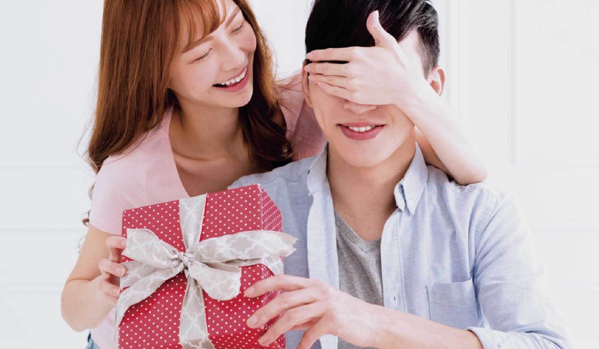 15 gợi ý tặng quà sinh nhật cho bạn thân nam rất ấn tượng