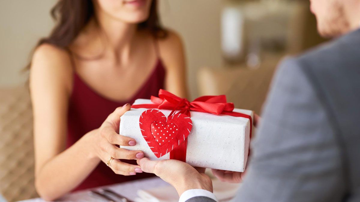 Valentine trắng là gì? Gợi ý 11 món quà tặng ý nghĩa dịp 14/3