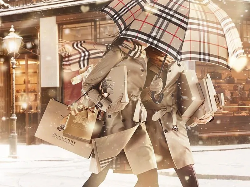 Lịch sử thương hiệu Burberry trứ danh xử sở Anh Quốc