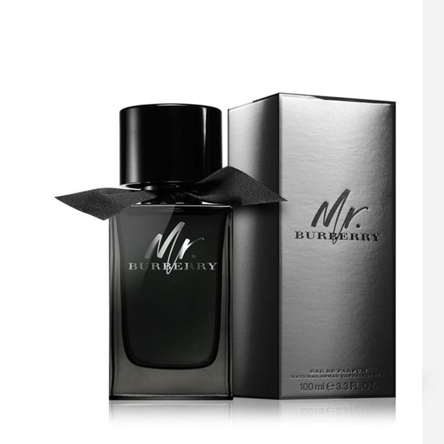 Top 11 chai nước hoa Burberry chính hãng được “săn đón” 2025