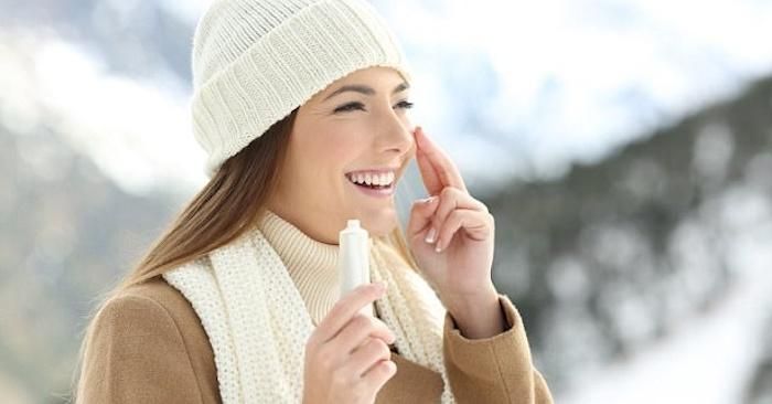 Dưỡng da luôn ngậm nước mịn màng trong mùa hanh khô