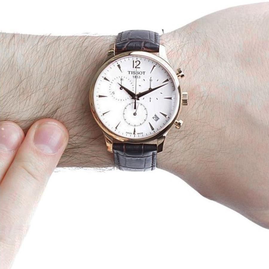 Khẳng định đẳng cấp quý ông với đồng hồ nam Thụy Sỹ giá dưới 10 triệu - 4