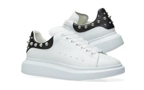 7 mẫu Giày Alexander MCqueen Unisex mua nhiều 2025