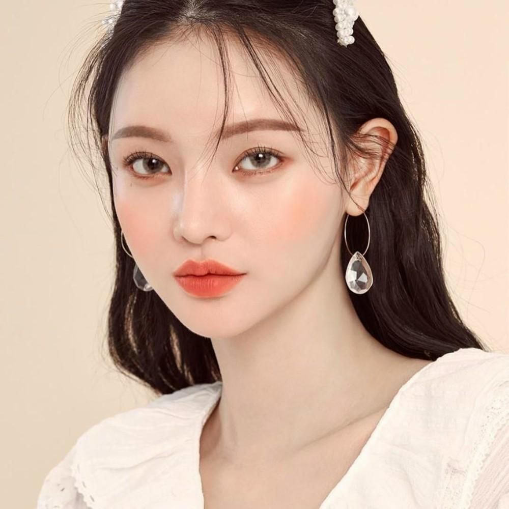 Tips makeup kỷ yếu trong veo với làn da mịn màng căng bóng - 23