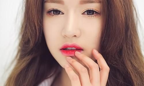 Tips makeup kỷ yếu trong veo với làn da mịn màng căng bóng - 24