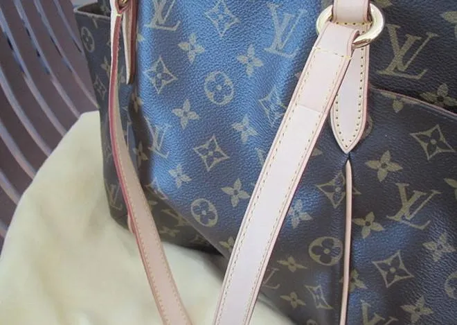 15 cách phân biệt túi Louis Vuitton chính hãng uy tín