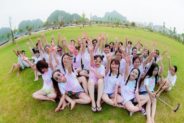 Phụ kiện kỷ yếu nổi trội định phải có nếu muốn có ảnh độc và ý nghĩa - 11