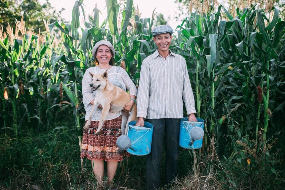 Tư vấn mua giày tặng quà cho mẹ chồng ngày Phụ nữ Việt Nam - 4