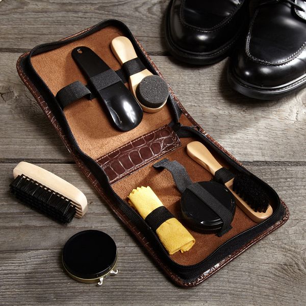 3 xu hướng ví da cầm tay được phái mạnh được tìm kiếm nhiều năm 2025 - 14