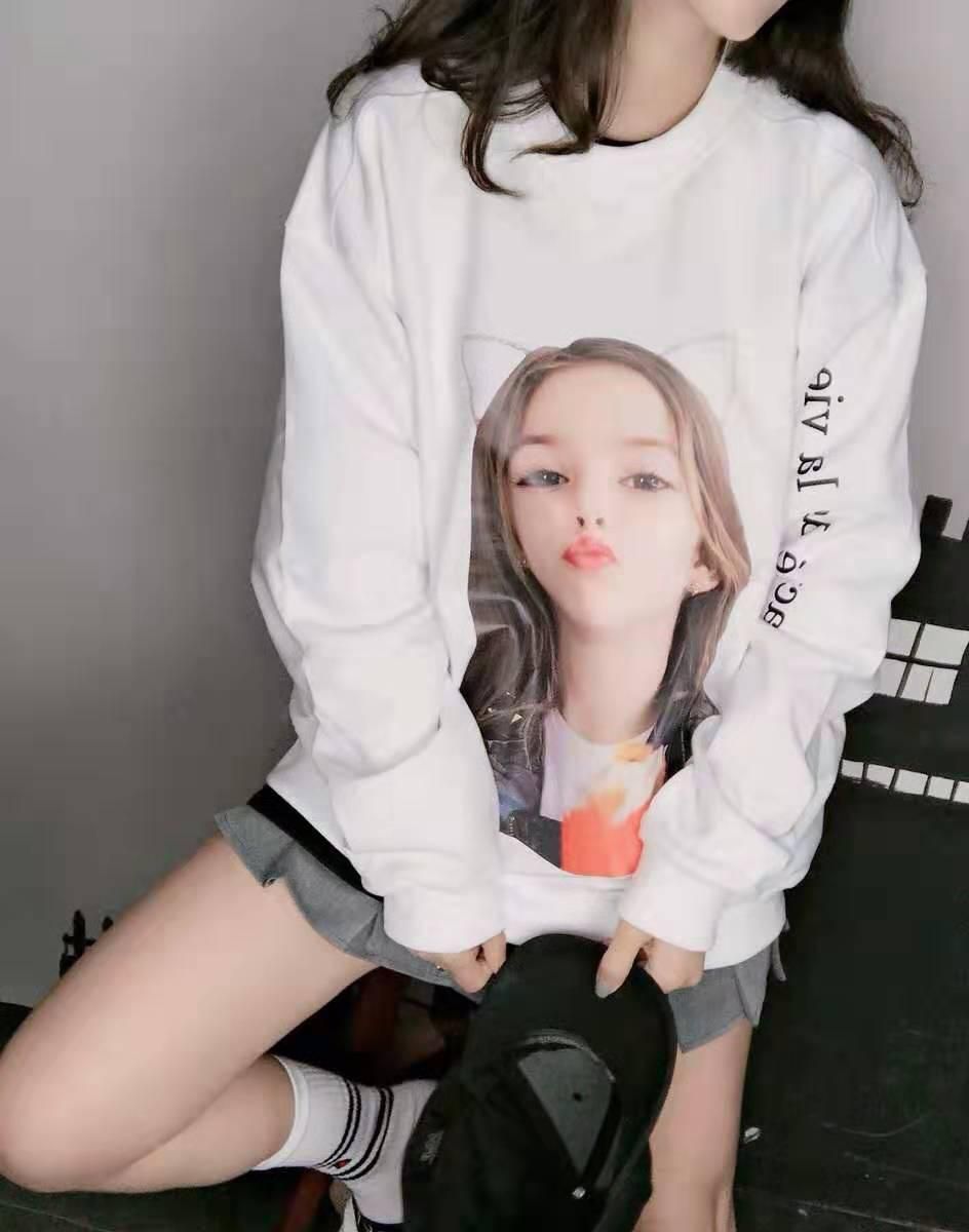 20 mẫu áo hoodie ADLV hình em bé gây “sốt” hội 