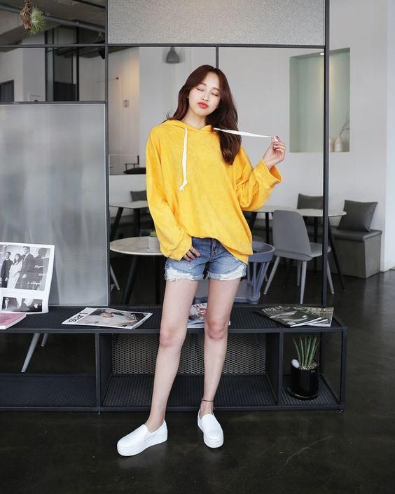 Sành điệu với 29 mẫu áo hoodie nam nữ cực chất vừa ra mắt năm nay
