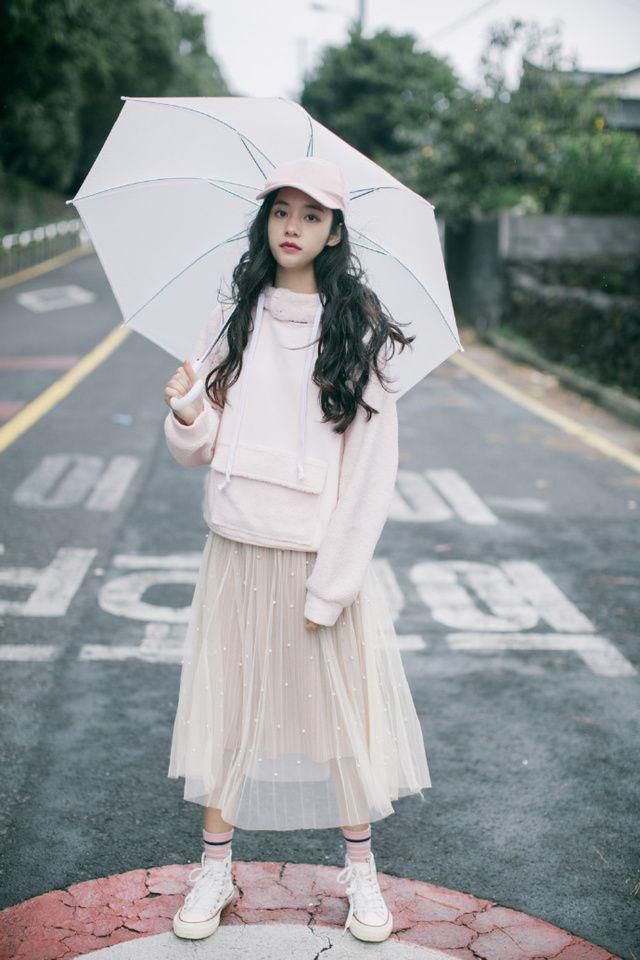 Sành điệu với 29 mẫu áo hoodie nam nữ cực chất vừa ra mắt năm nay