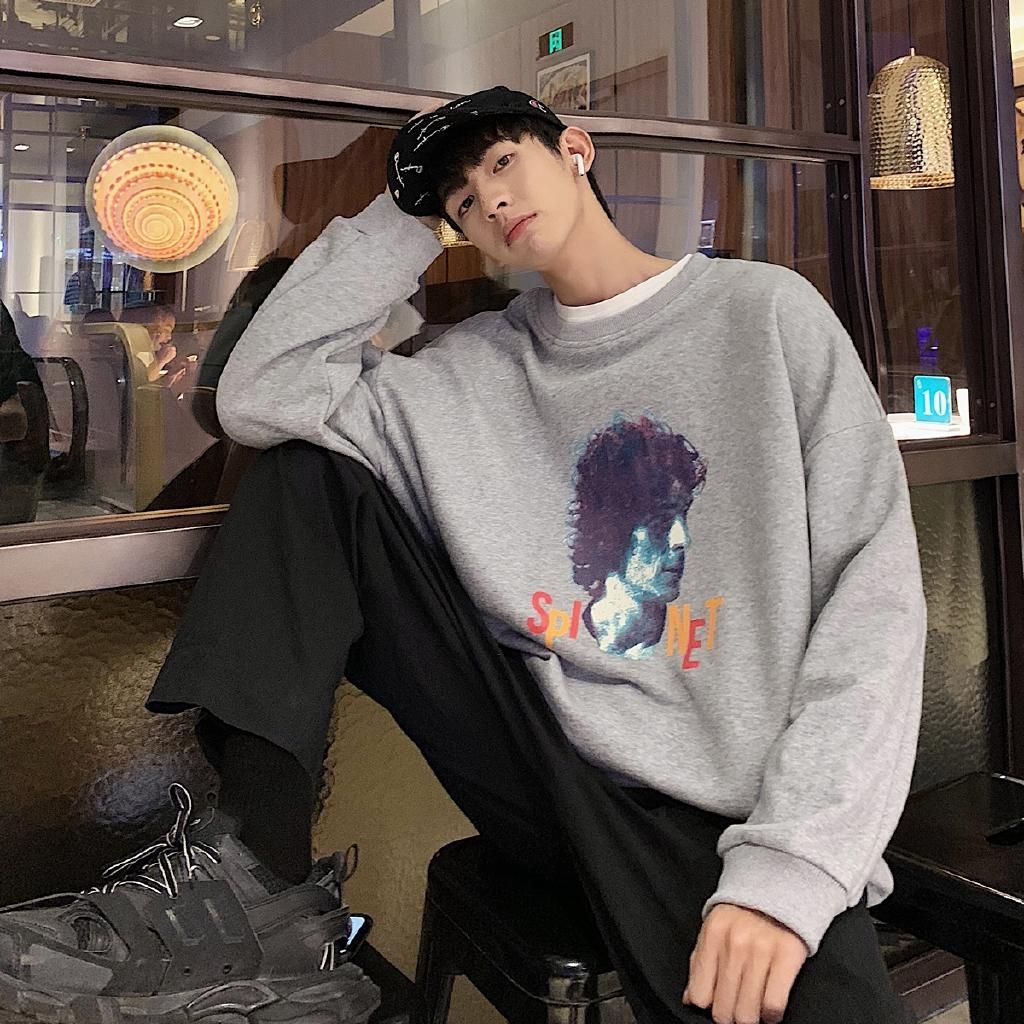 Những mẫu áo nỉ nam thời trang trendy cho tín đồ hàng hiệu