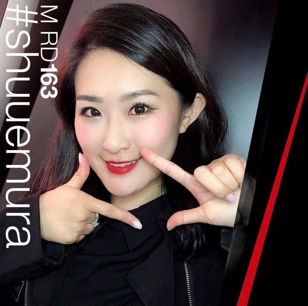 Review 3 màu son Shu Uemura Amplified vỏ đen trendy 2025