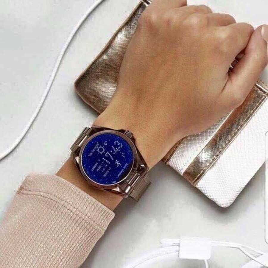 Những mẫu đồng hồ Michael Kors dây kim loại đen bí ẩn và sang trọng - 15