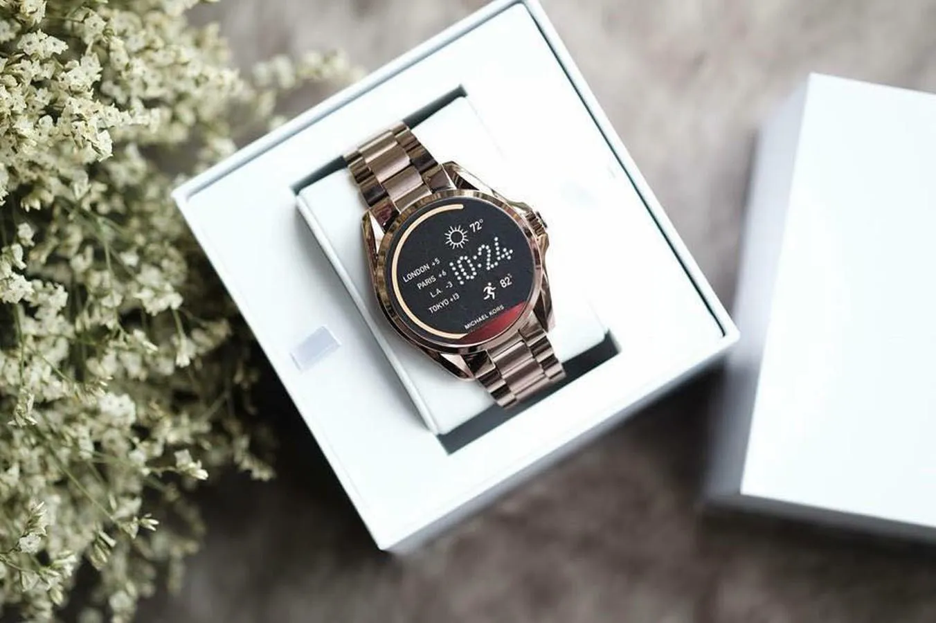 Những mẫu đồng hồ Michael Kors dây kim loại đen bí ẩn và sang trọng - 14
