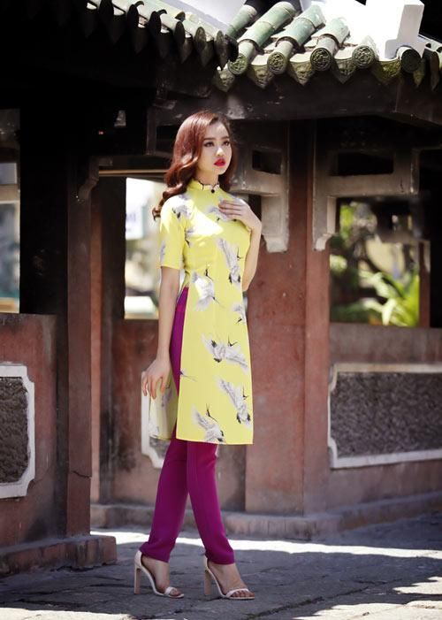 Áo dài cách tân mặc với quần gì cho nàng rực rỡ xuống phố