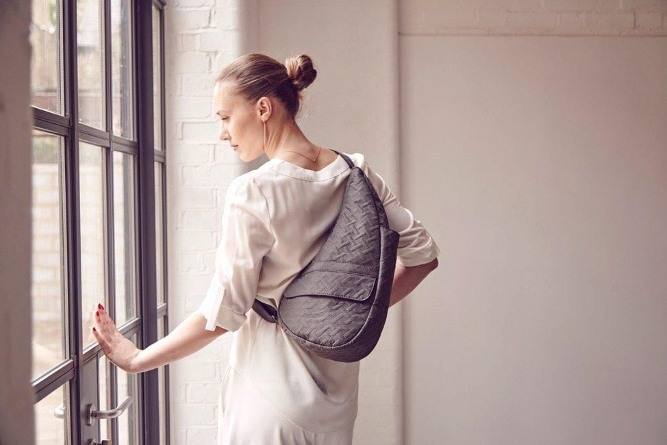 Balo đeo chéo HBB – Phụ kiện sành điệu và tốt cho sức khỏe