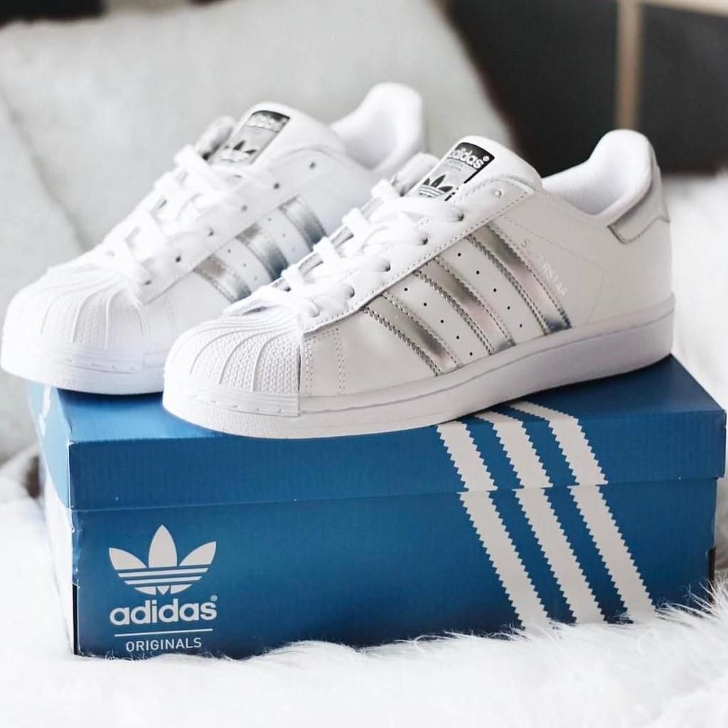 Tham khảo giày Adidas nữ chính hãng giá bao nhiêu?