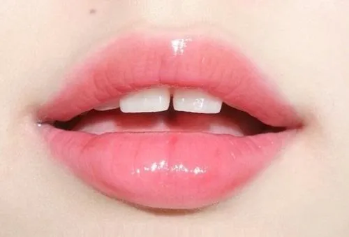 Môi thâm nên dùng son màu gì để tươi tắn rạng rỡ ngày tết xuân - 11