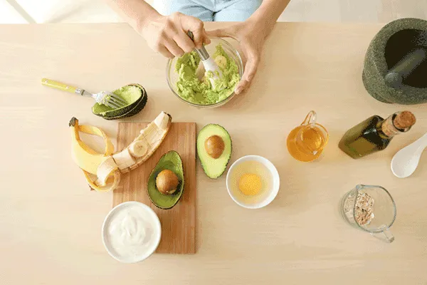 Công thức làm mặt nạ bơ dưỡng da trắng mịn hiệu quả tại nhà