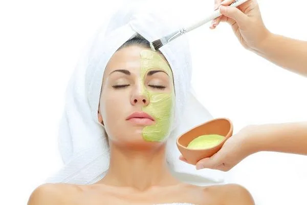 Công thức làm mặt nạ bơ dưỡng da trắng mịn hiệu quả tại nhà
