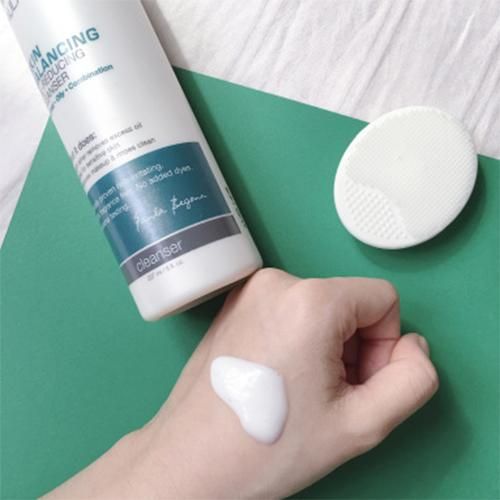 Top 15 sữa rửa mặt thân thiện với làn da và hiệu quả cho da nhờn mụn được yêu rất thích - 14