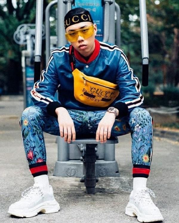 5 mẫu túi đeo hông Fanny Pack nam nữ trendy và cách phối đồ có 1 0 2