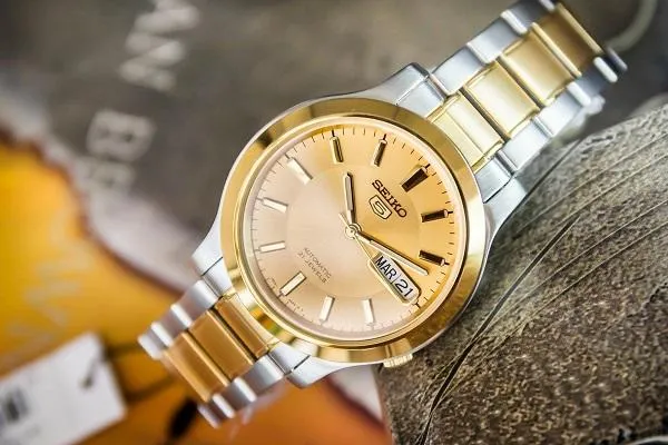 15 kiểu đồng hồ Seiko nam màu silver & gold chính hãng giá tốt