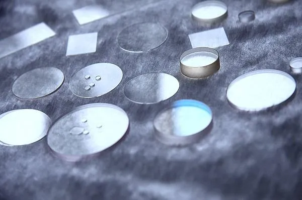 Đồng hồ Sapphire nam giá bao nhiêu 13+ mẫu chính hãng dưới 5 triệu đồng - 6