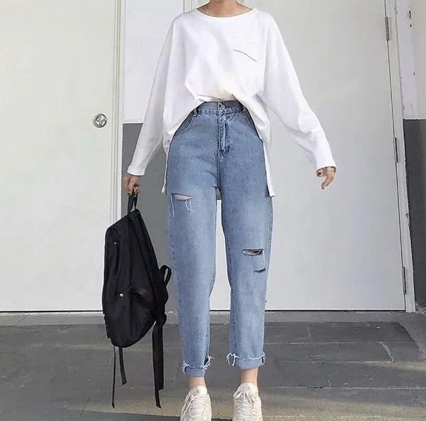 Giải đáp mặc quần baggy đi giày gì phù hợp để thoải mái và thời trang