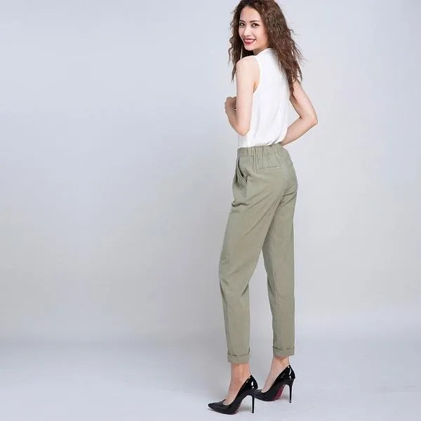 Giải đáp mặc quần baggy đi giày gì phù hợp để thoải mái và thời trang