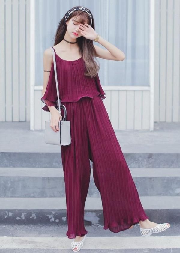 Mặc jumpsuit ngắn và dài đi giày gì để tôn được vóc dáng 