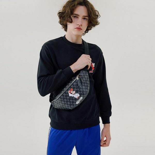 5 mẫu túi đeo hông Fanny Pack nam nữ trendy và cách phối đồ có 1 0 2