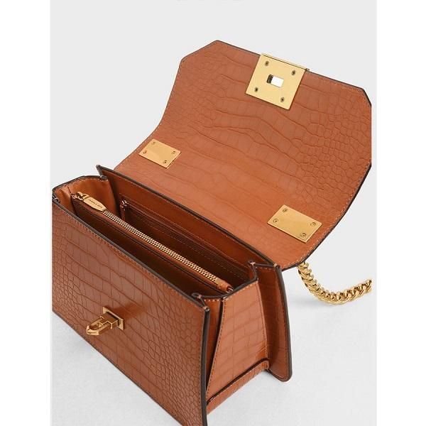 Giải đáp túi xách Charles & Keith chính hãng giá bao nhiêu? Địa chỉ mua uy tín